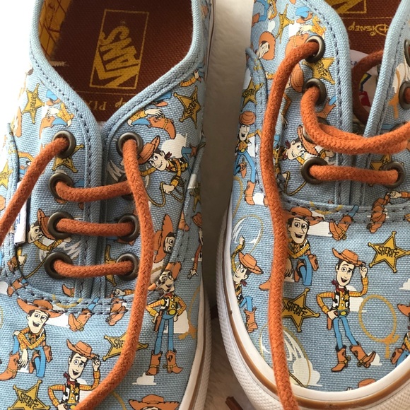 VANS DISNEY  TOY STORY  ANDY SIZE 2.0 - Picture 3 of 7